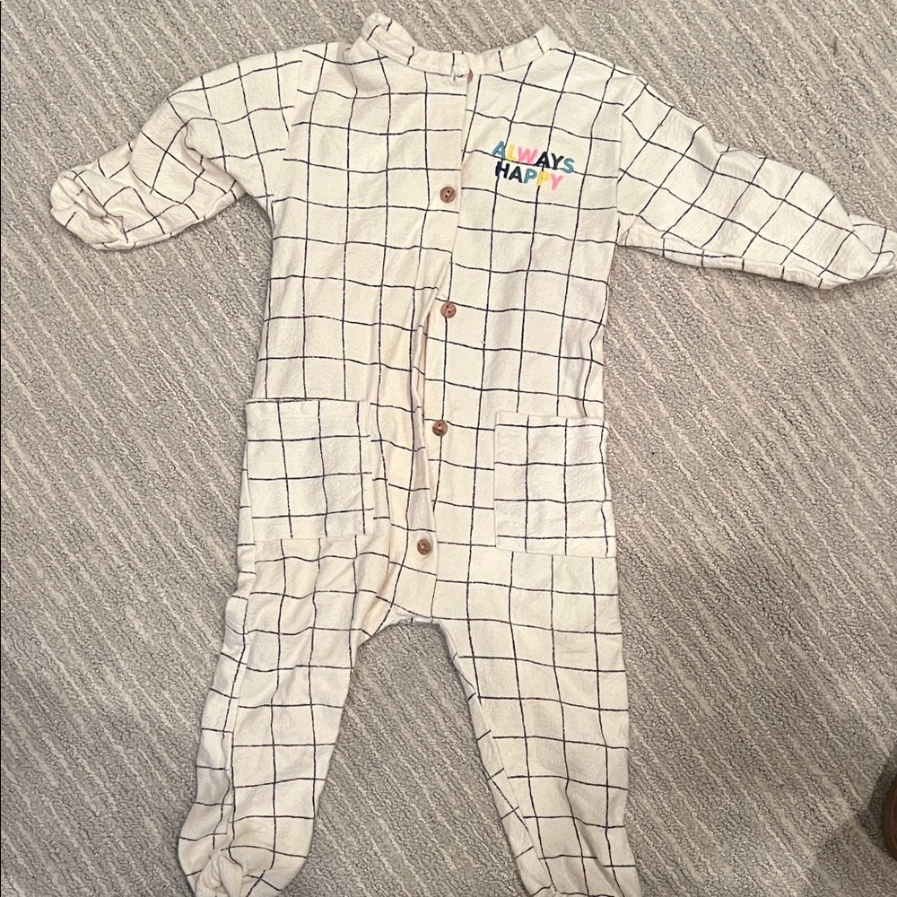 Zara Gender Neutral Baby footie pajamas | 18-24M